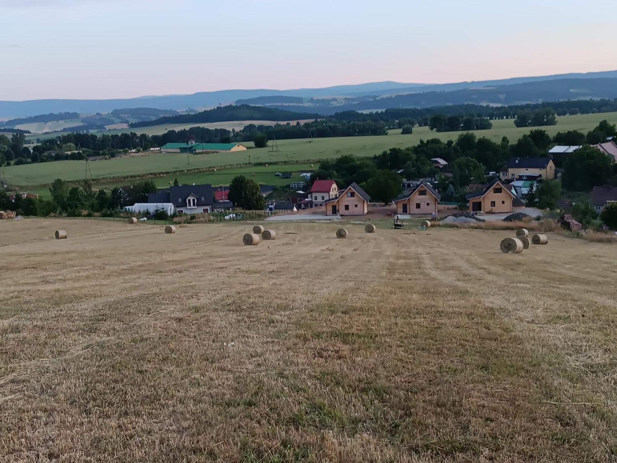 Domki Osada Bozkow W Kotlinie Klodzkiej Exteriör bild